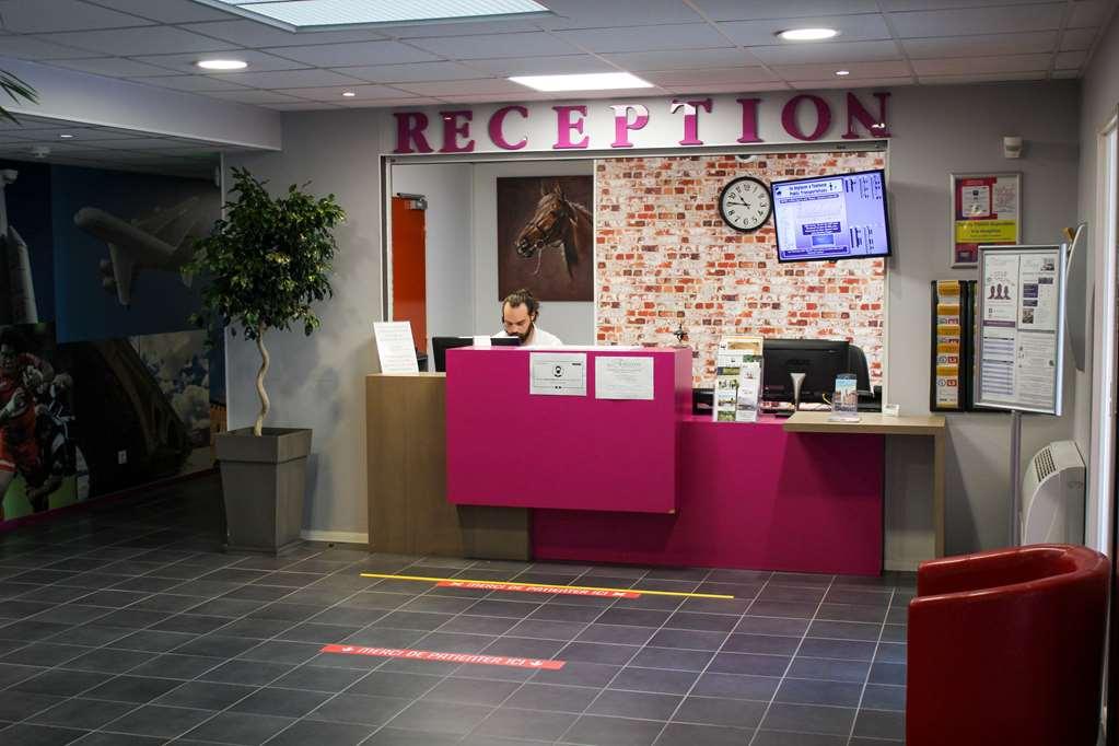 Alezan Hôtel&Résidence Toulouse Interior foto